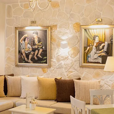 Hotel Agelis