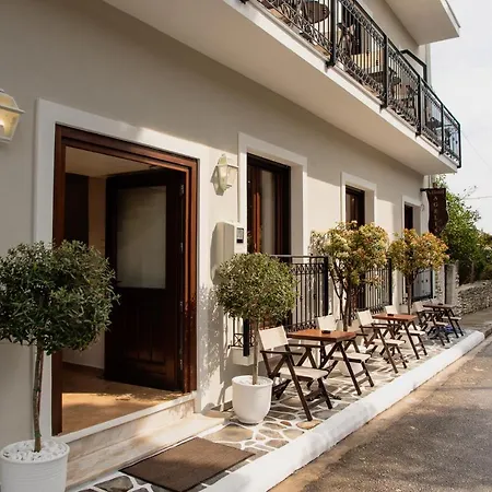 阿格利斯酒店 3* 卡拉内拉