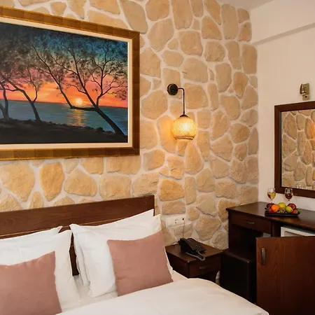 Agelis Hotel